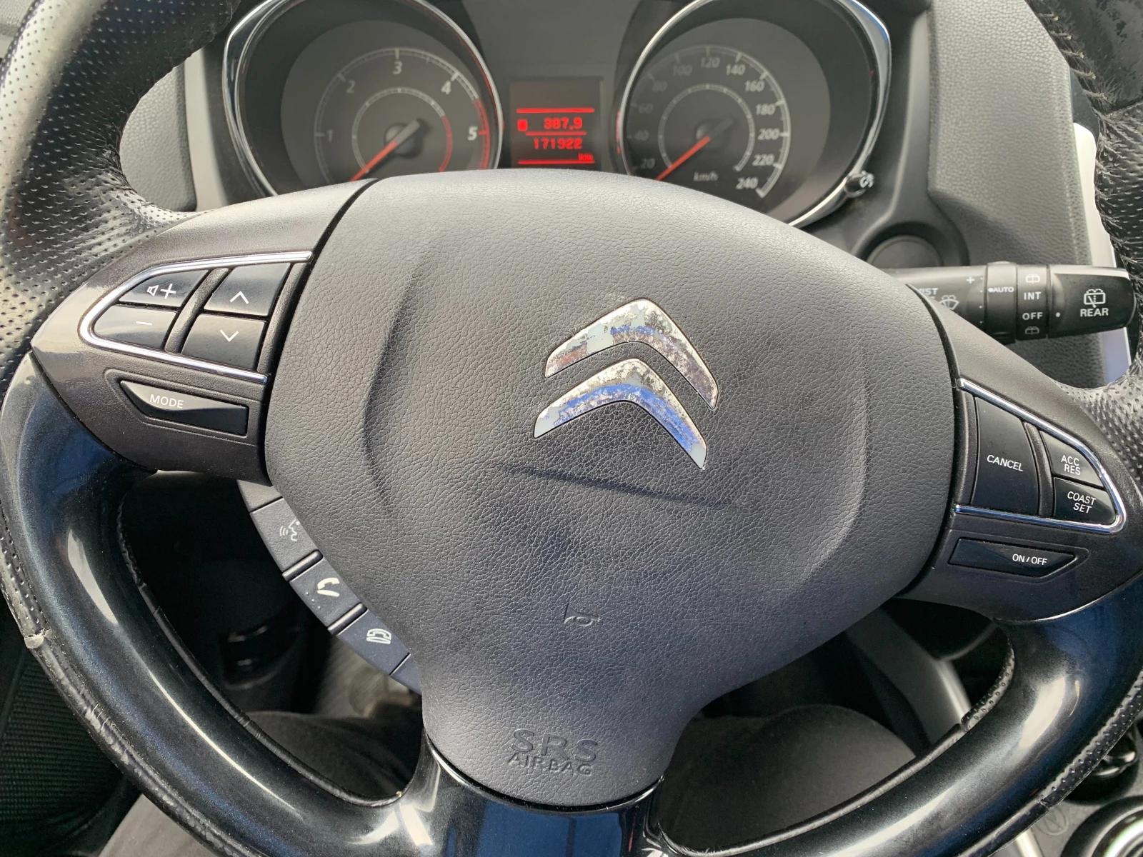 Citroen C4 AIRCROSS 1.6HDI ШВЕЙЦАРИЯ, снимка 15 - Автомобили и джипове - 53902975