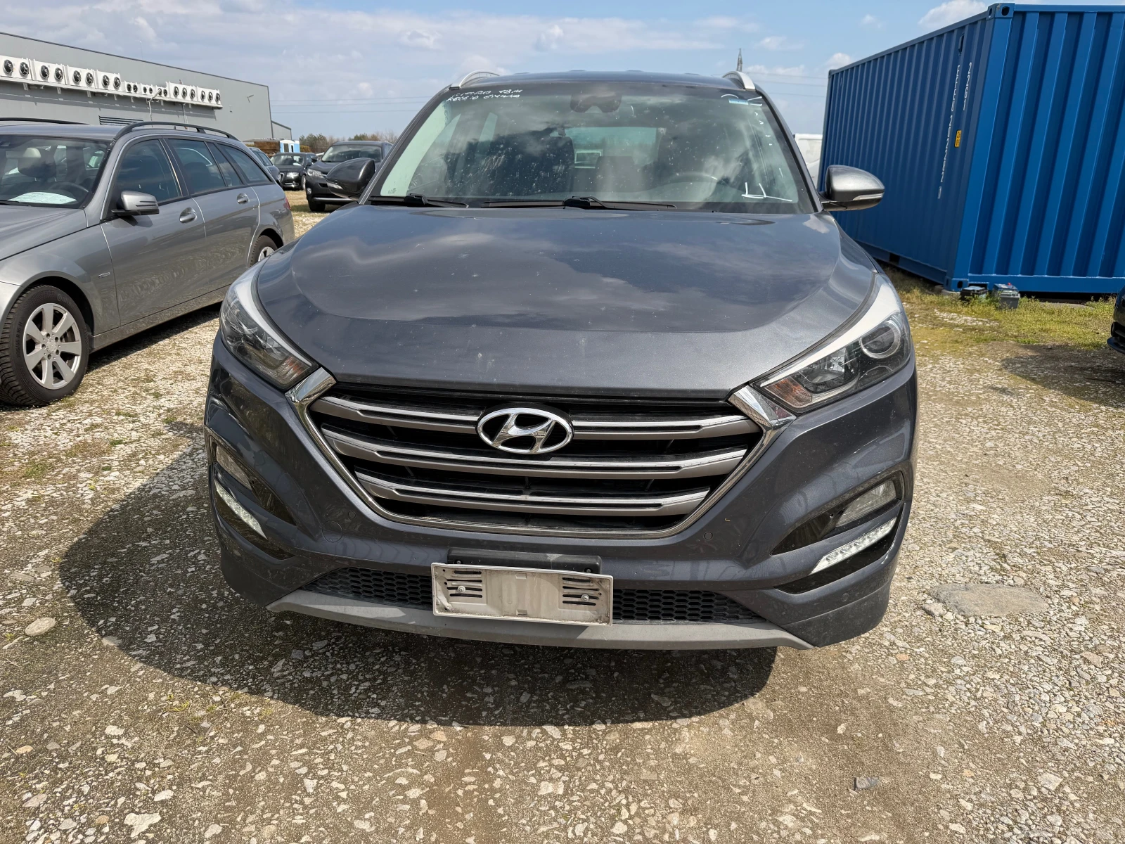 Hyundai Tucson 1.7 CRDI X POSIBLE, снимка 2 - Автомобили и джипове - 53973764