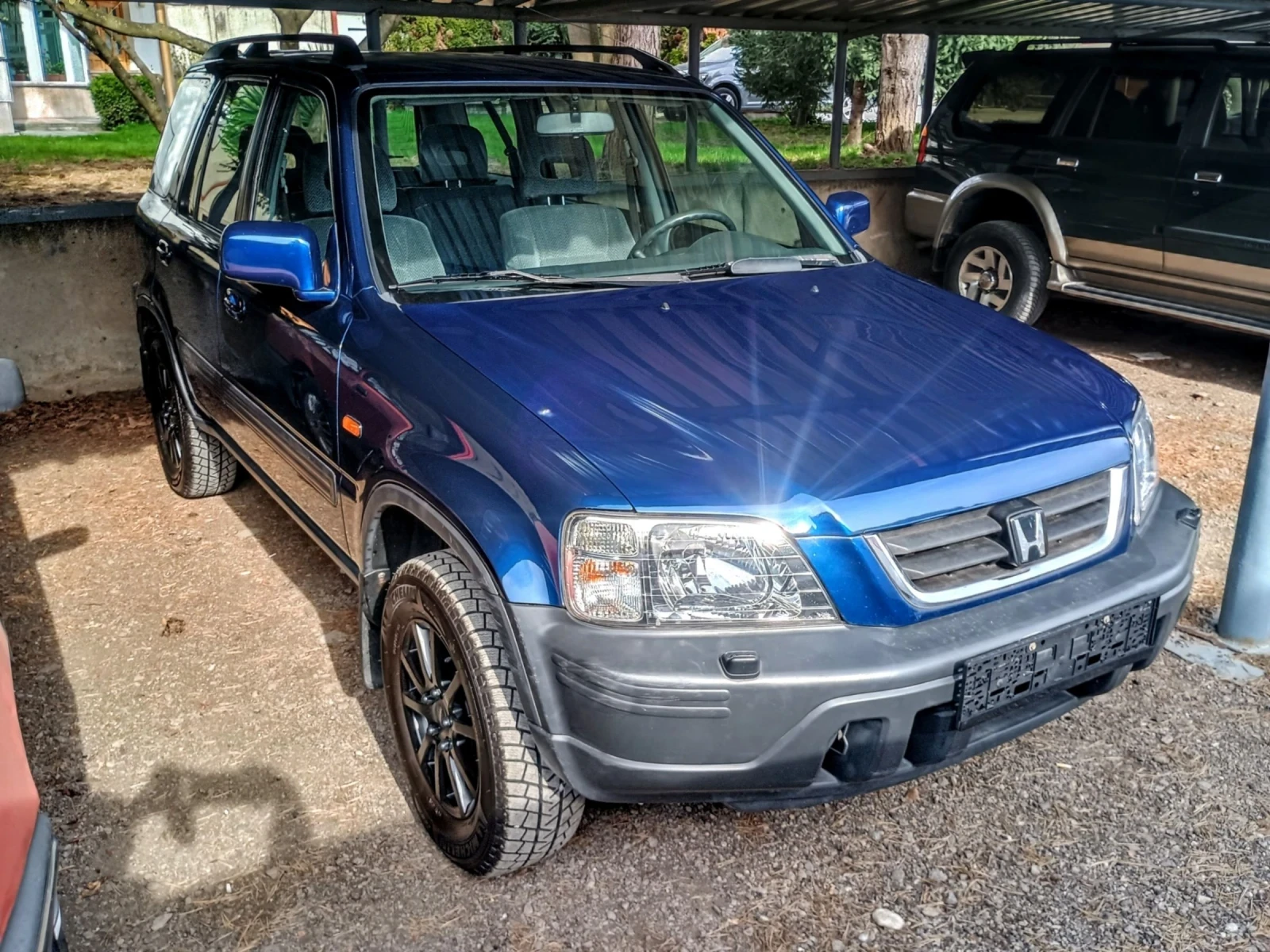 Honda Cr-v * УНИКАТ * 2.0 128ps 4X4 * 180000km * АВТОМАТИК * , снимка 2 - Автомобили и джипове - 54198414