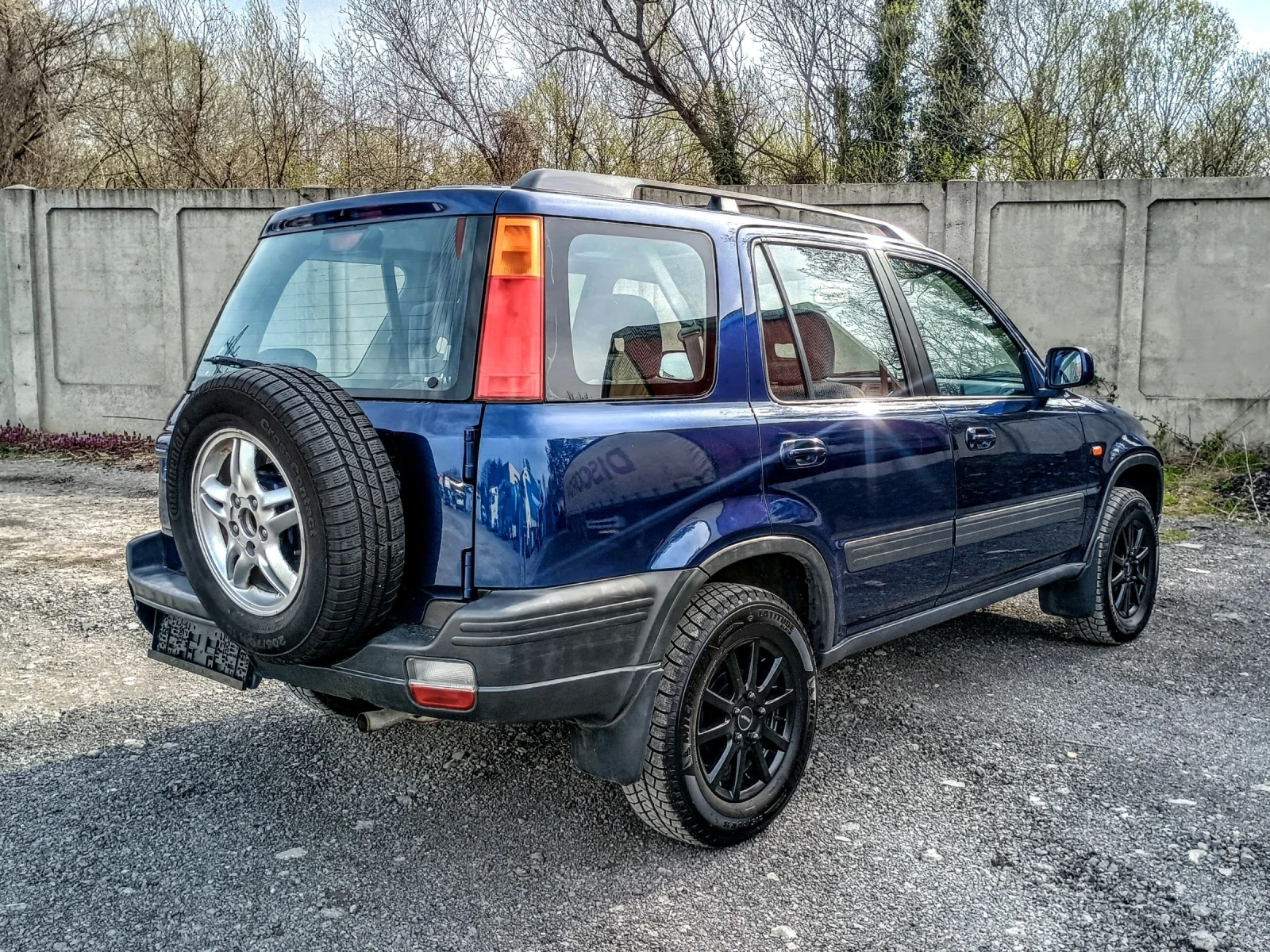 Honda Cr-v * УНИКАТ * 2.0 128ps 4X4 * 180000km * АВТОМАТИК * , снимка 3 - Автомобили и джипове - 54198414