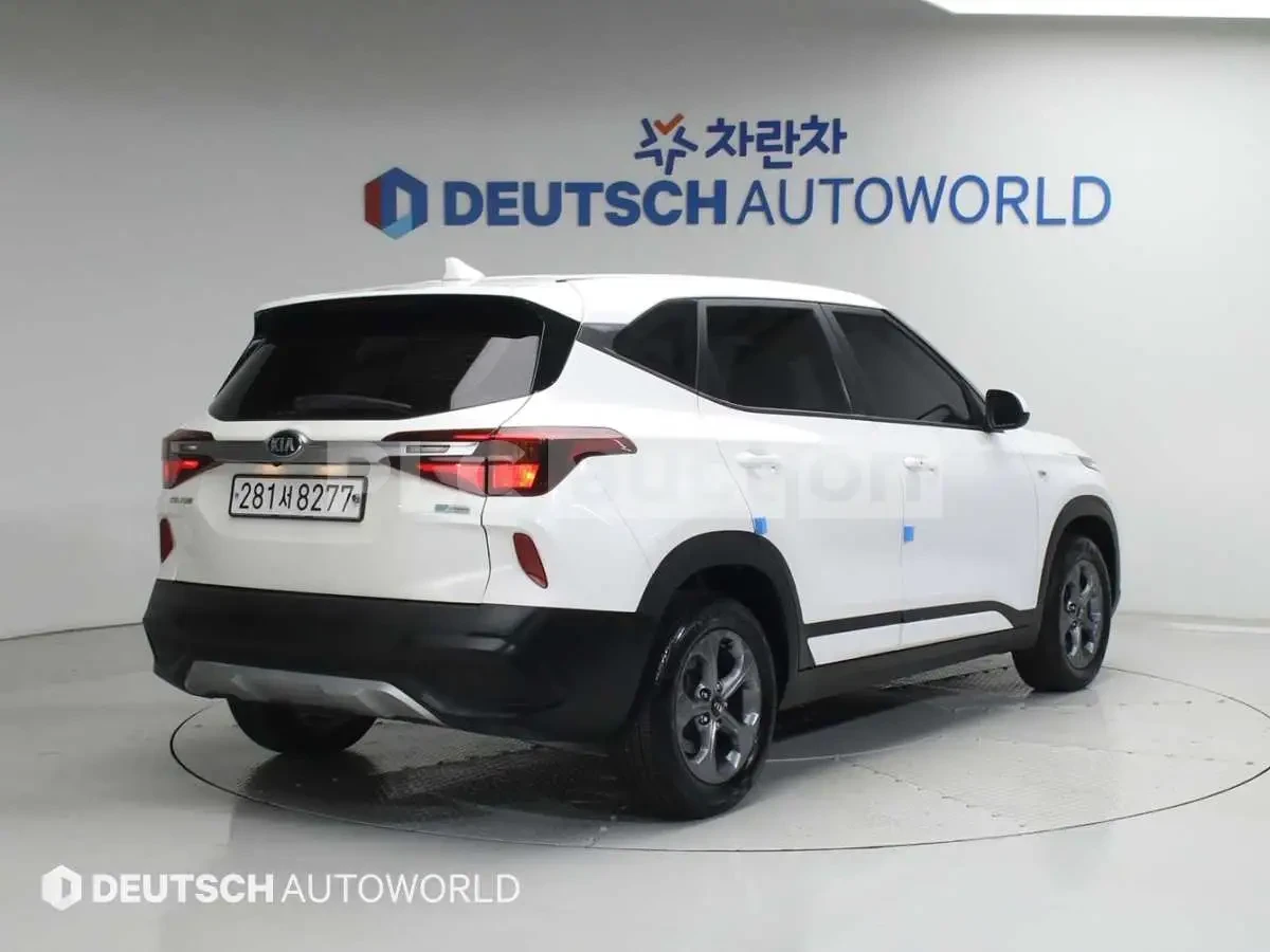 Kia Seltos 1.6| КАМЕРА| ПОДГРЕВ| ВКЛ.ТЕХНОТЕСТ, снимка 3 - Автомобили и джипове - 54778508