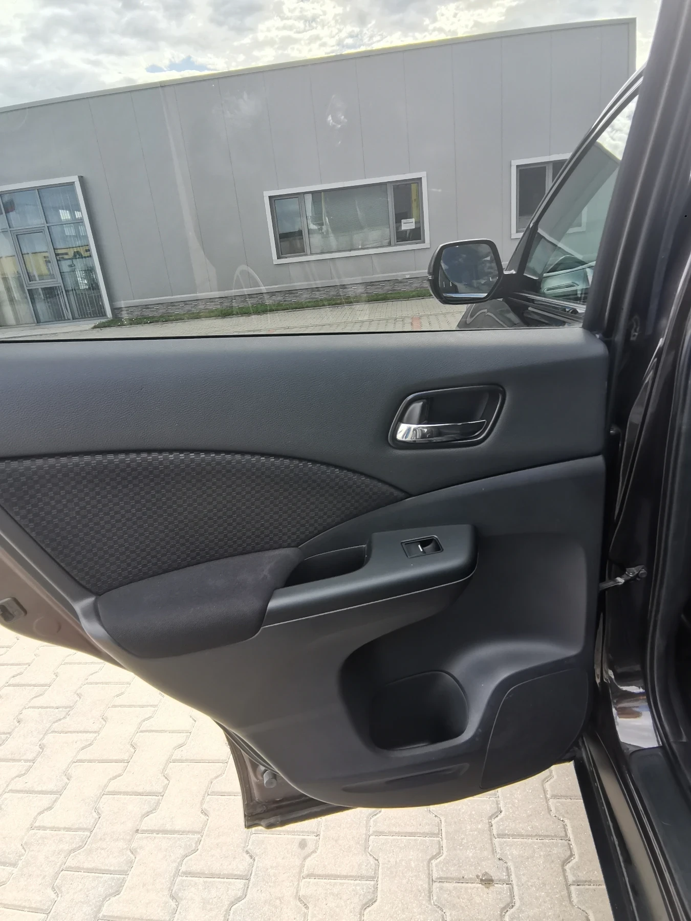Honda Cr-v  1.6 D, 160 k.с, 4x4, 88 000км!!!, снимка 16 - Автомобили и джипове - 55093210