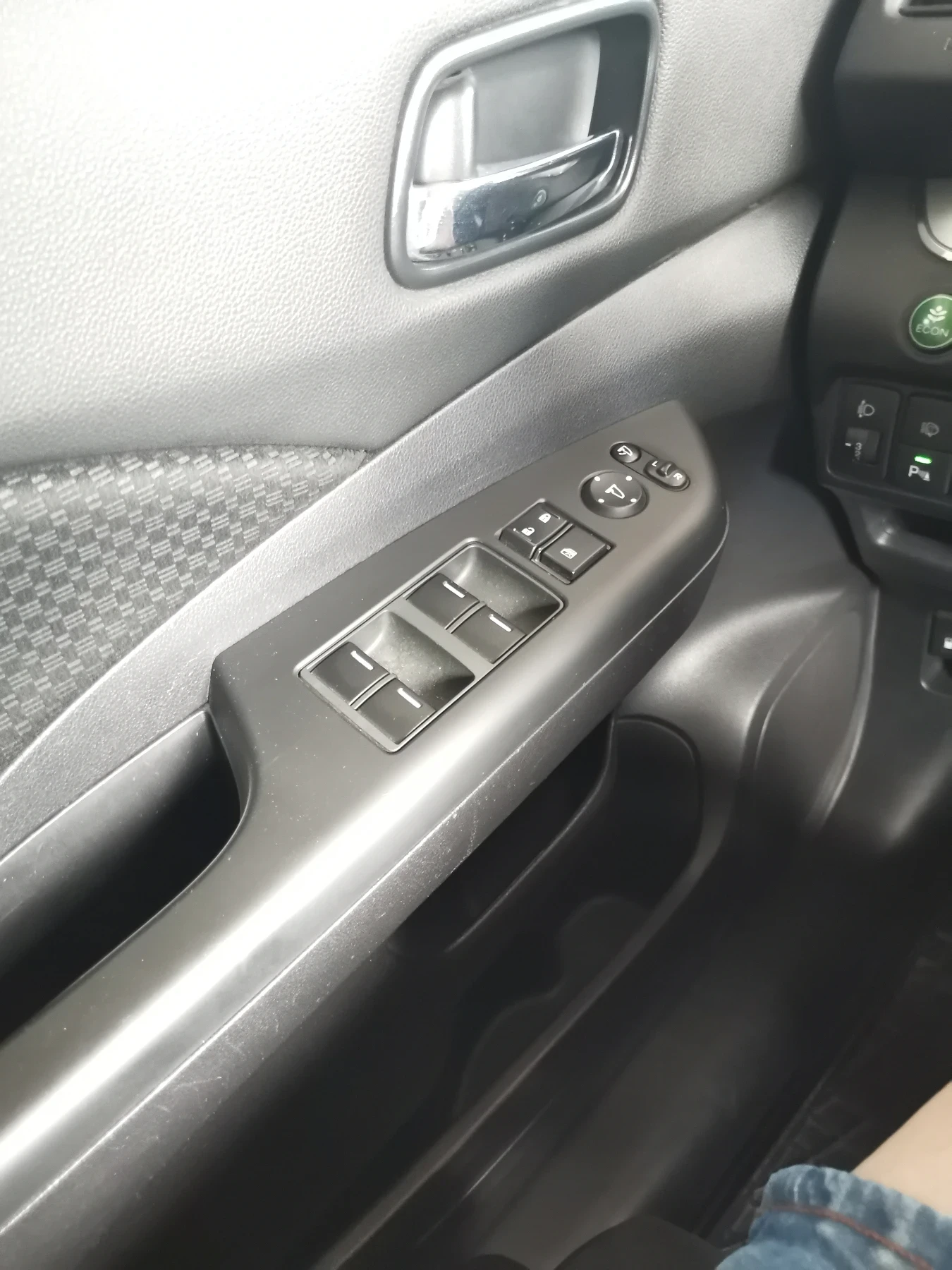 Honda Cr-v  1.6 D, 160 k.с, 4x4, 88 000км!!!, снимка 9 - Автомобили и джипове - 55093210