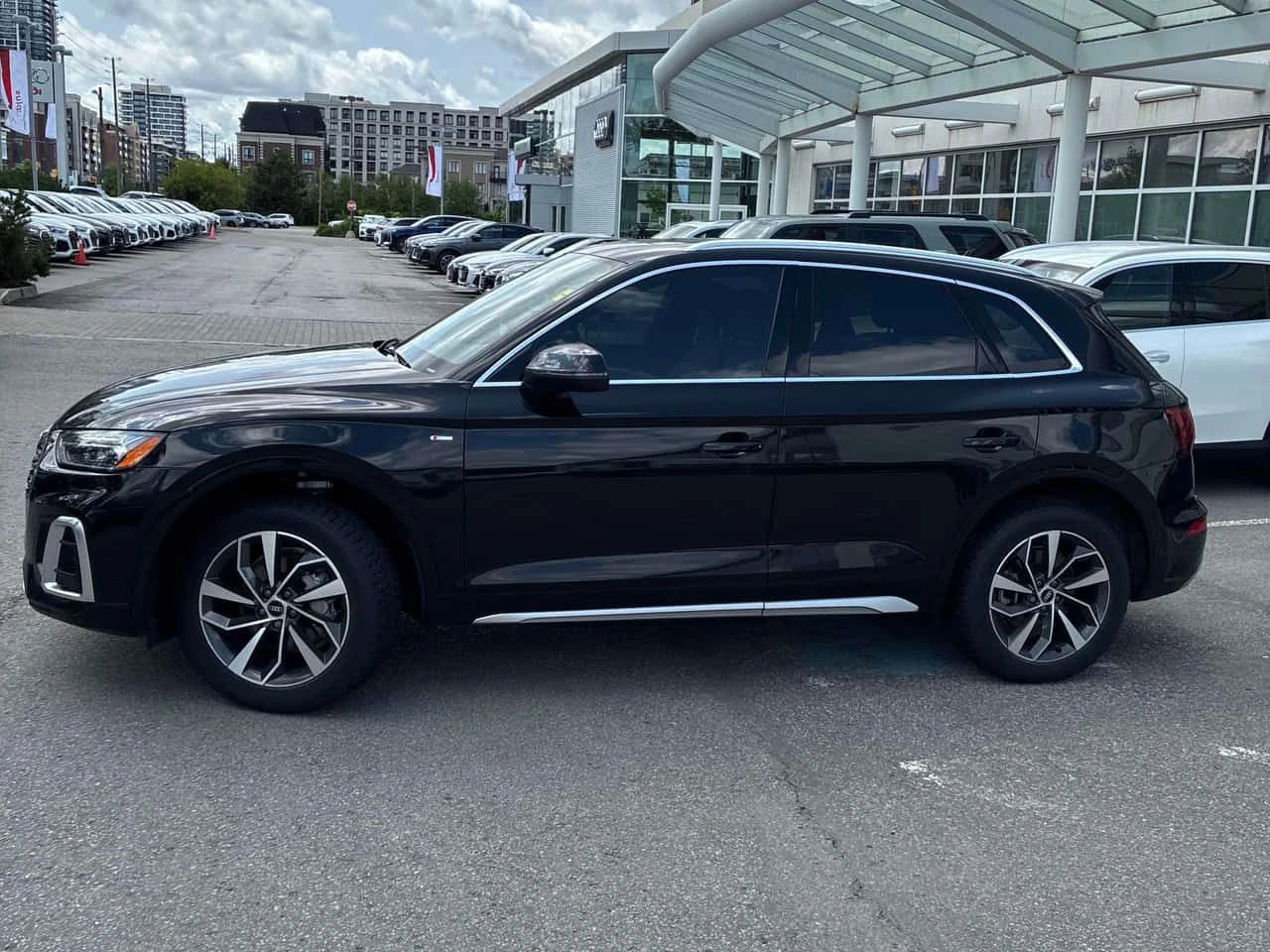 Audi Q5 Progressiv | АВТОКРЕДИТ БЕЗ ПЪРВОНАЧАЛНА ВНОСКА | , снимка 2 - Автомобили и джипове - 55420583
