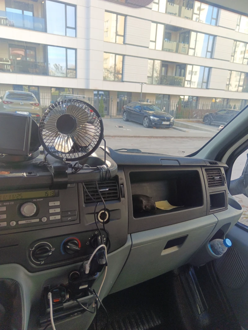 Ford Transit, снимка 8 - Бусове и автобуси - 52377146