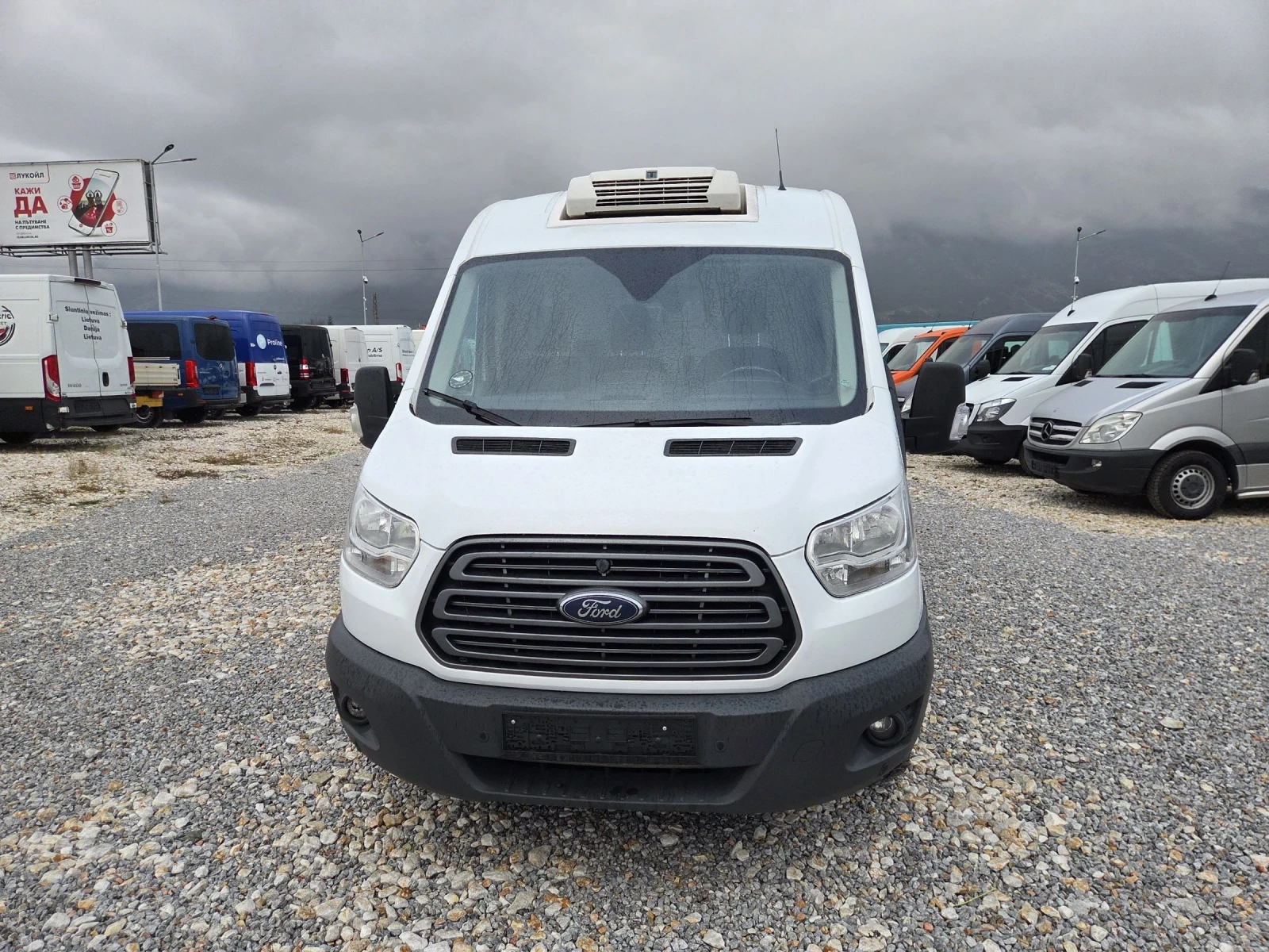 Ford Transit 2.0 TDCi, Хладилен, Евро 6, Климатик, Автомат - изображение 9