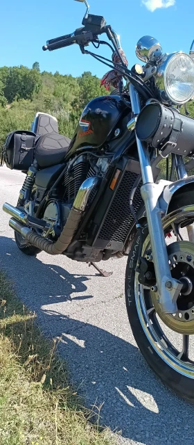 ����� �� �������� �� Honda Shadow VT 700 C