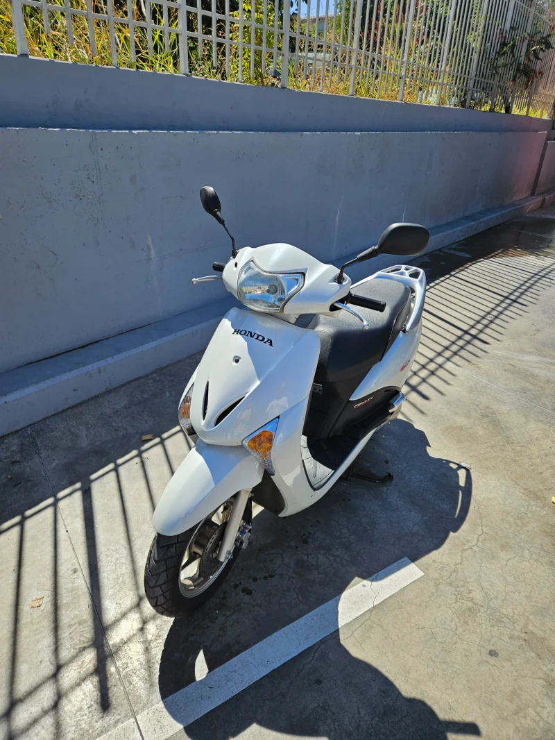 Honda Lead 110, снимка 2 - Мотоциклети и мототехника - 51949061