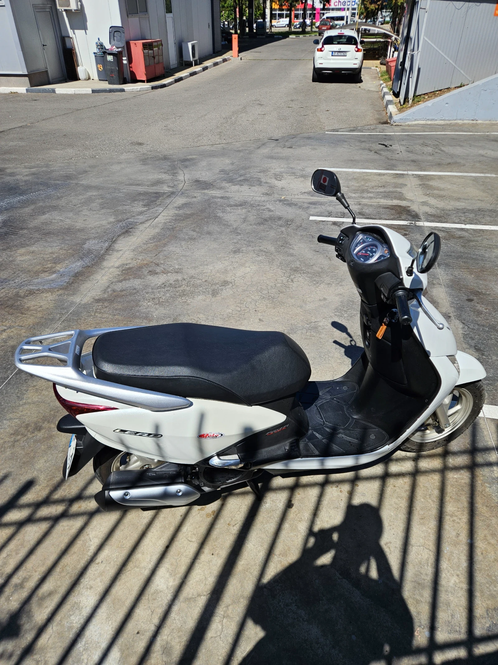 Honda Lead 110 - изображение 8