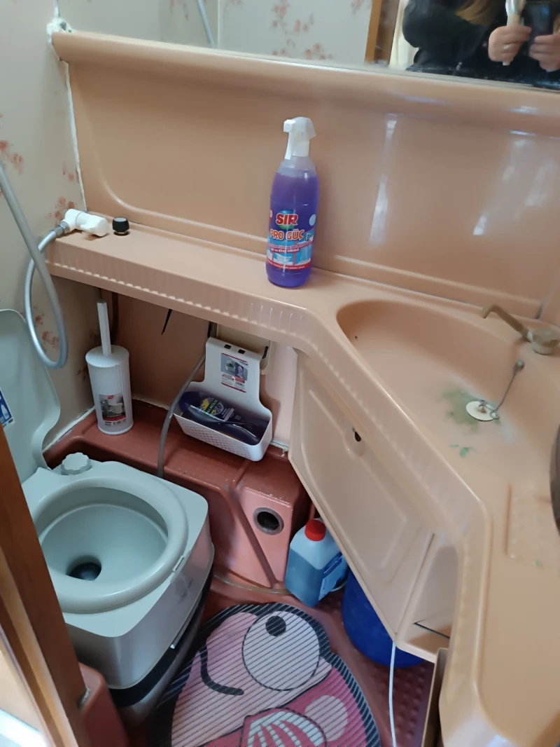 Кемпер Mercedes-Benz 307D, снимка 4 - Каравани и кемпери - 53490972