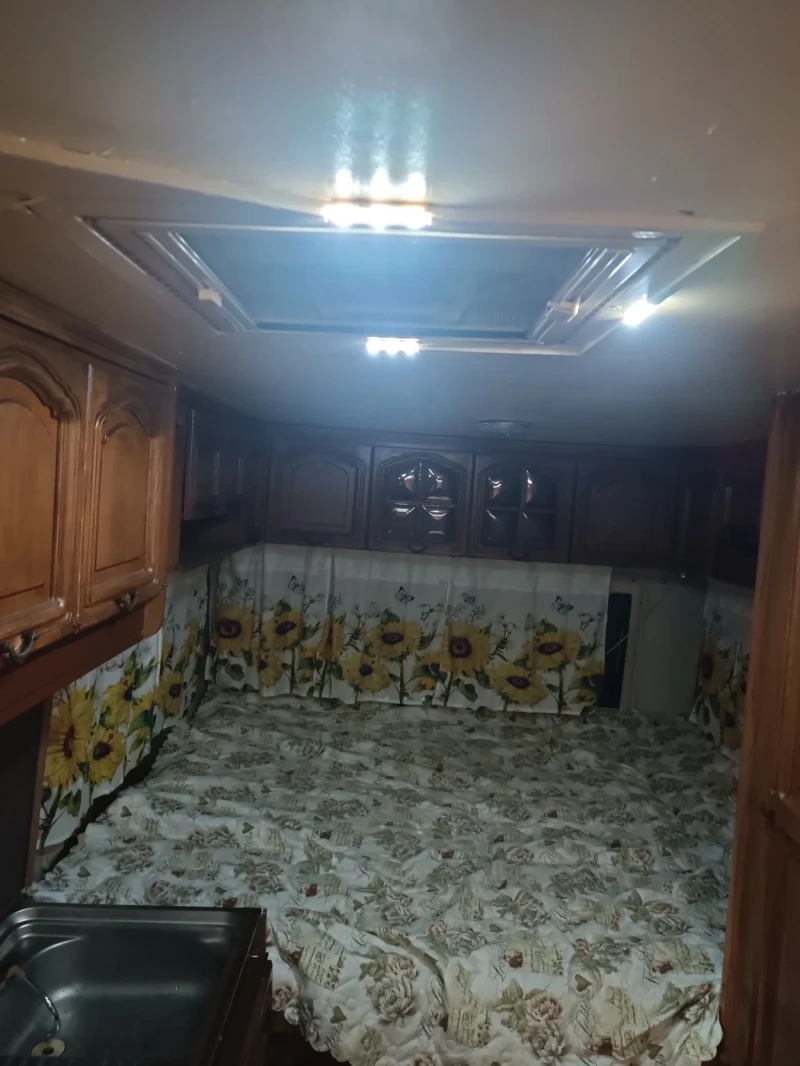 Кемпер Mercedes-Benz 307D, снимка 8 - Каравани и кемпери - 53490972