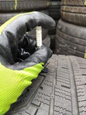 Гуми Зимни 215/60R16, снимка 5