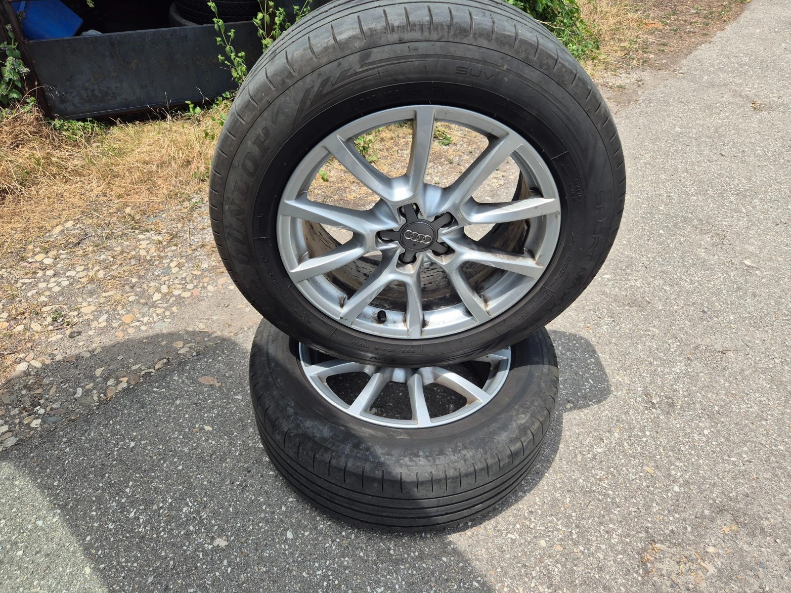 Гуми с джанти Dunlop 235/60R18