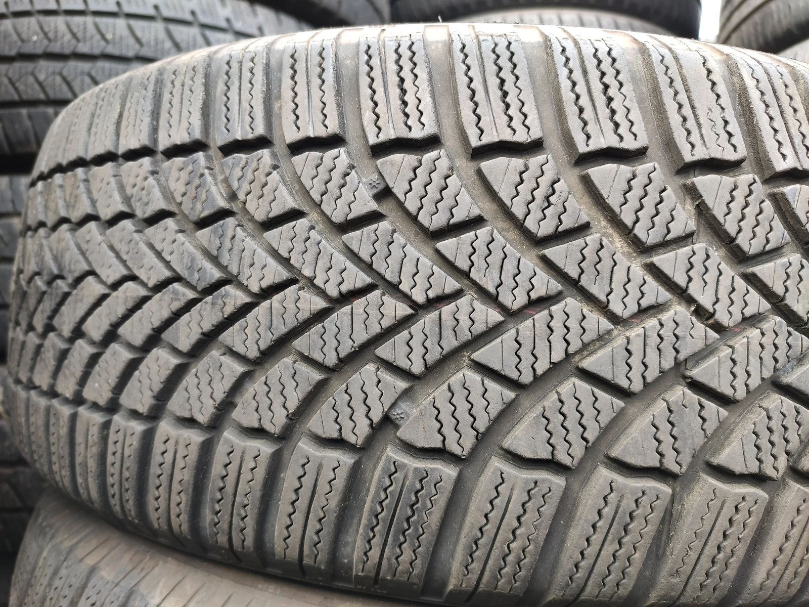Гуми Зимни 205/55R17