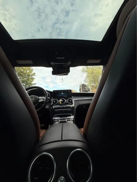 Mercedes-Benz C 300 ПОДГРЕВ* ПАМЕТ* КЕЙЛЕС* ПАНОРАМА* ДИГИТАЛНО ТАБЛО, снимка 6