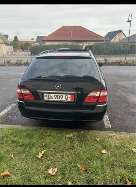 Mercedes-Benz E 220, снимка 4
