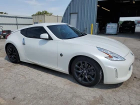 Nissan 370Z BASE