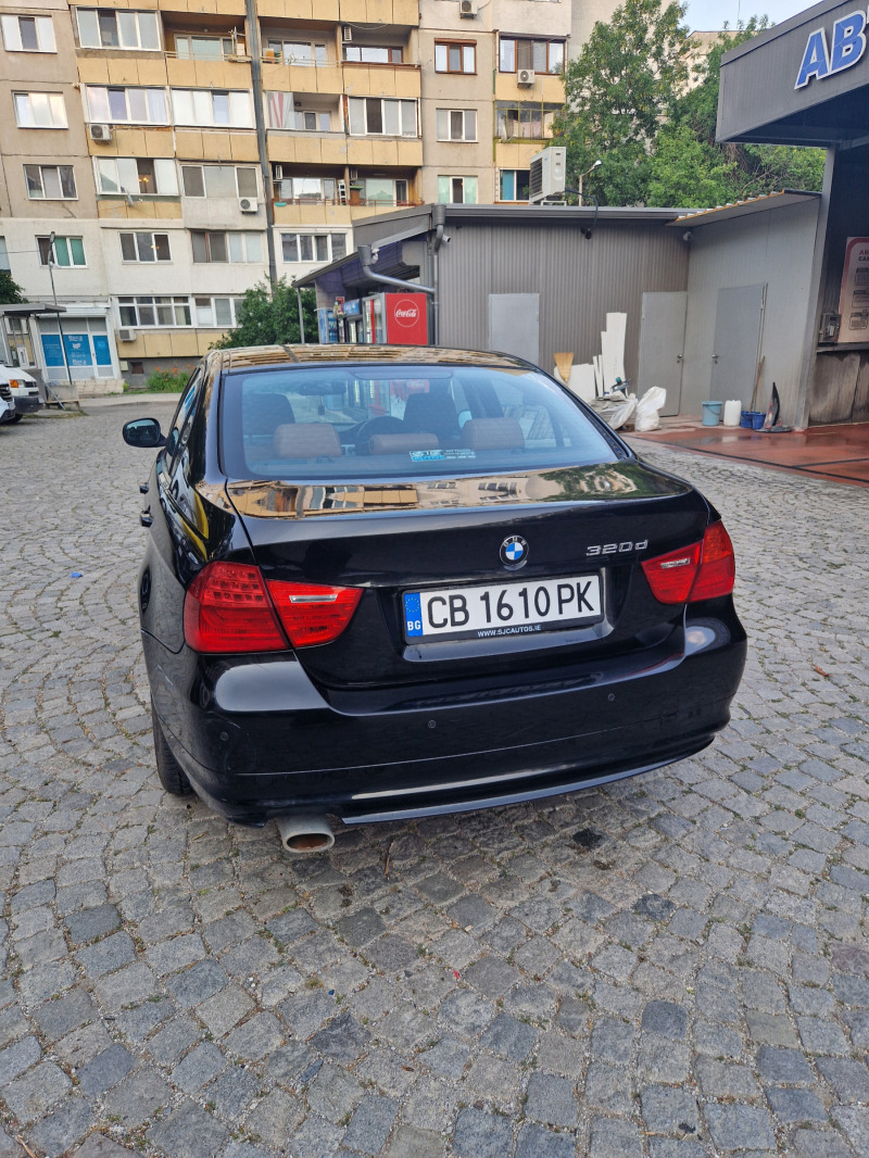 BMW 320 Фейслифт , снимка 2 - Автомобили и джипове - 46287204