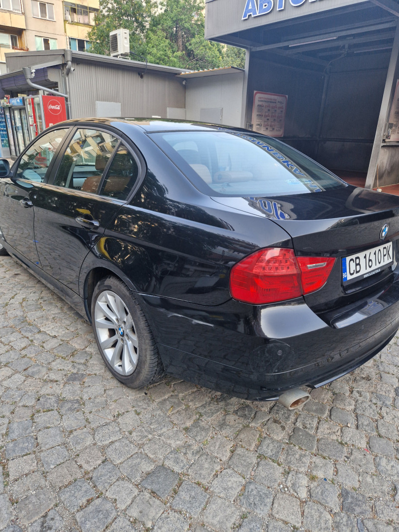 BMW 320 Фейслифт , снимка 8 - Автомобили и джипове - 46287204
