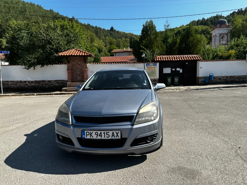 Opel Astra, снимка 1 - Автомобили и джипове - 47016030