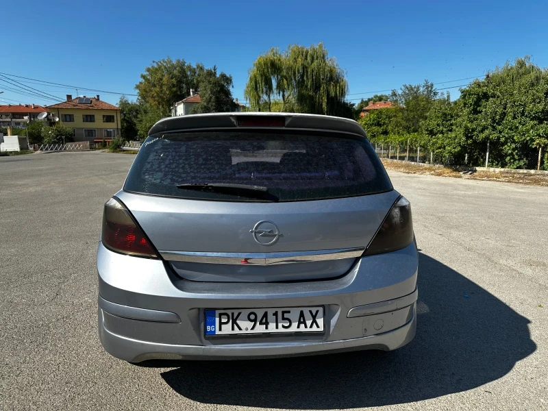 Opel Astra, снимка 3 - Автомобили и джипове - 47016030