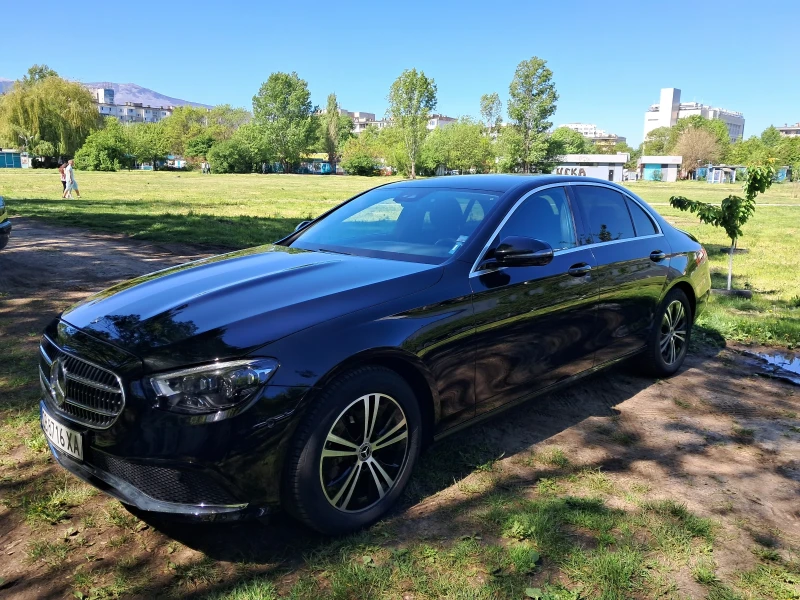 Mercedes-Benz E 200, снимка 2 - Автомобили и джипове - 52479724