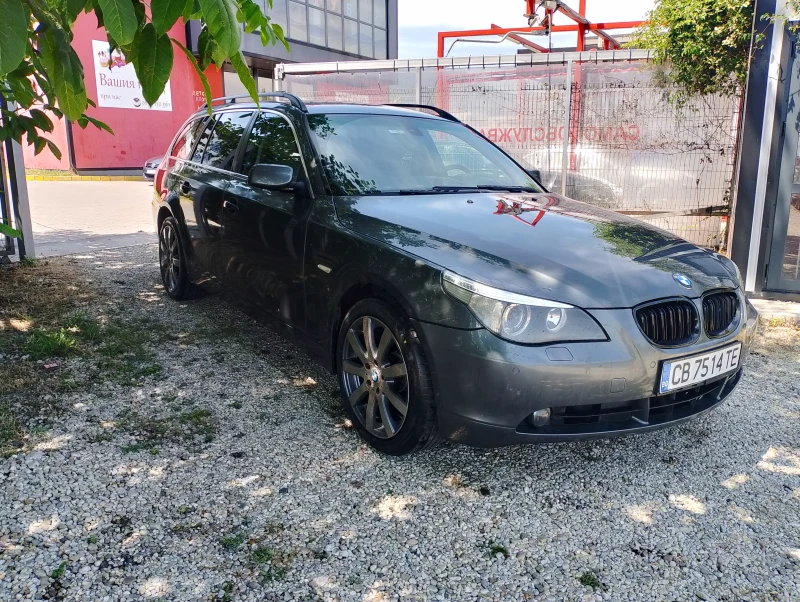 BMW 530 Автомат, кожа, навигация, снимка 4 - Автомобили и джипове - 47326709