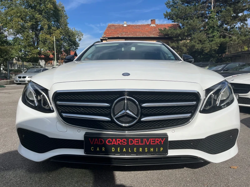 Mercedes-Benz E 220 CDI/9G-tronic/Full Led/360Kamera, снимка 3 - Автомобили и джипове - 47638817