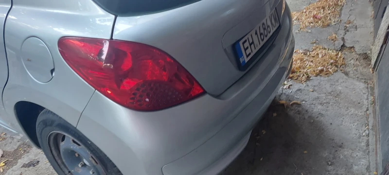 Peugeot 207, снимка 8 - Автомобили и джипове - 48199805