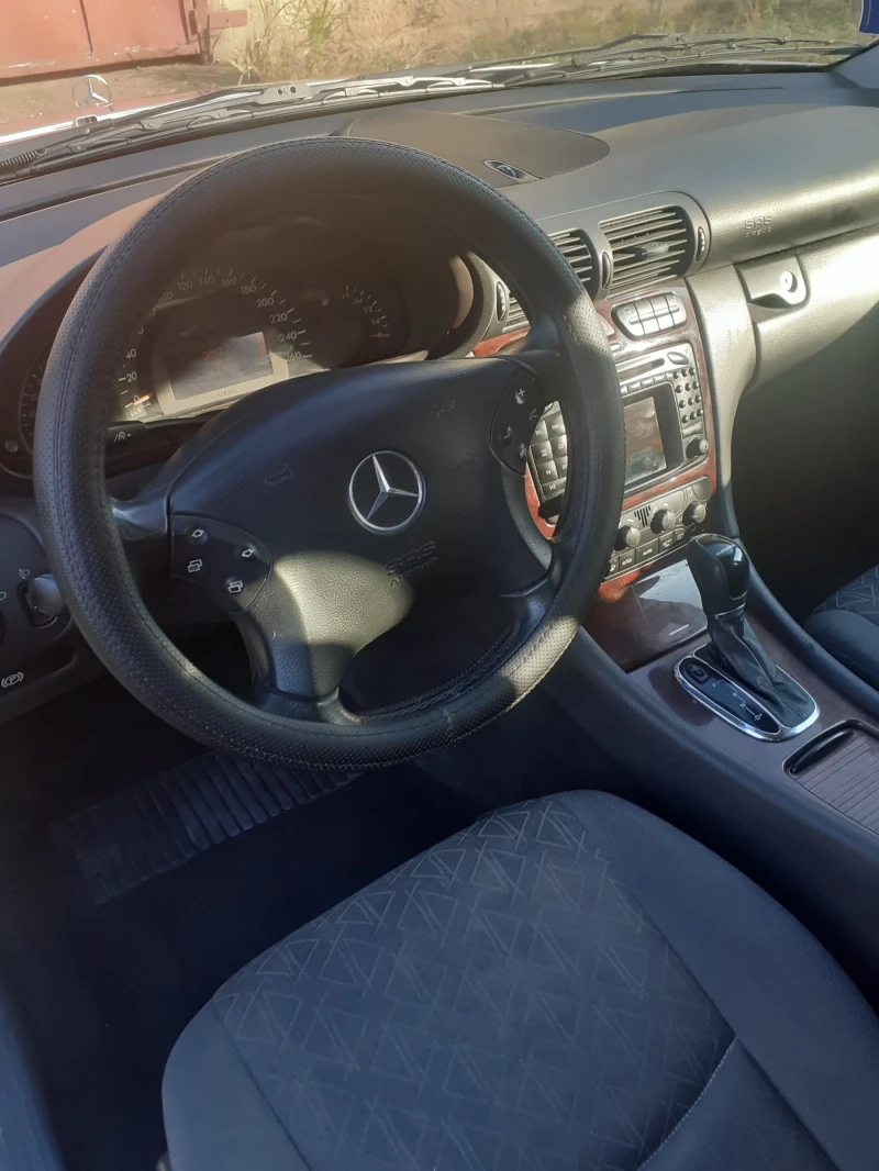 Mercedes-Benz C 270, снимка 6 - Автомобили и джипове - 48826345