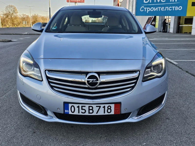 Opel Insignia Фейслифт, Сервизна история , снимка 2 - Автомобили и джипове - 48841572