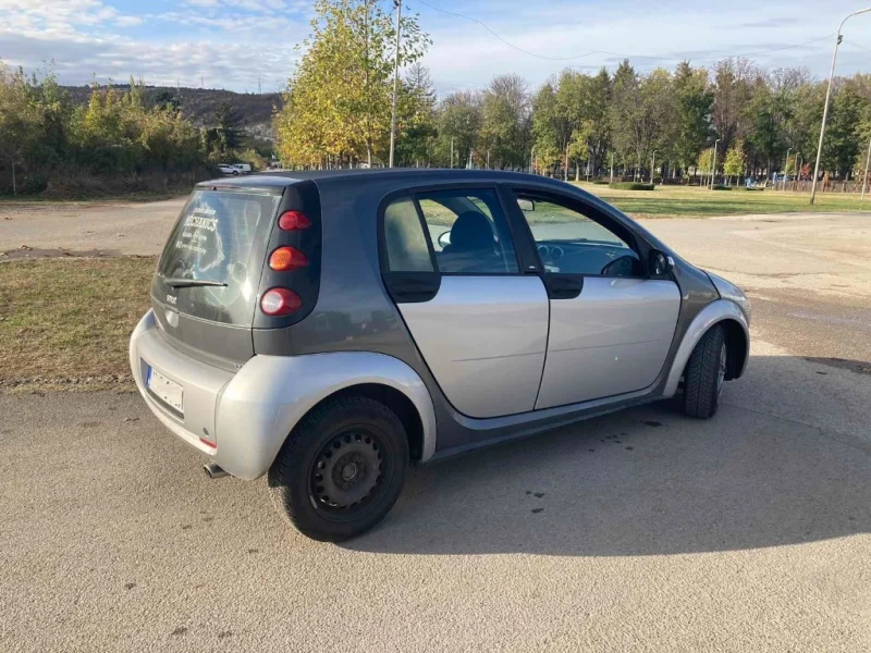 Smart Forfour, снимка 2 - Автомобили и джипове - 49362744