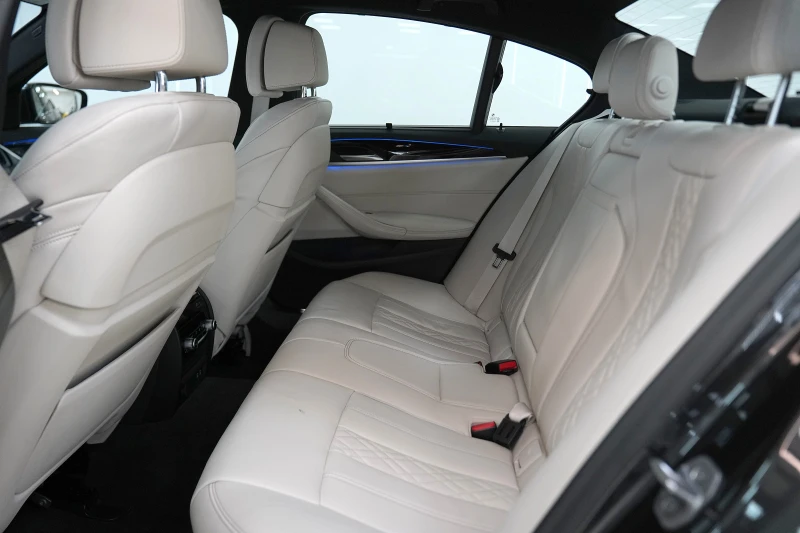 BMW 540 d xDrive M Package Shadow Line, снимка 11 - Автомобили и джипове - 50111541