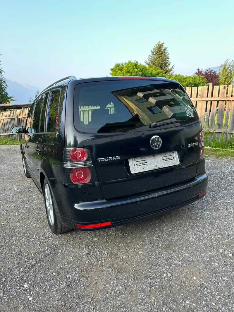 VW Touran 2.0TDI DSG 6+ 1, снимка 6 - Автомобили и джипове - 51794412