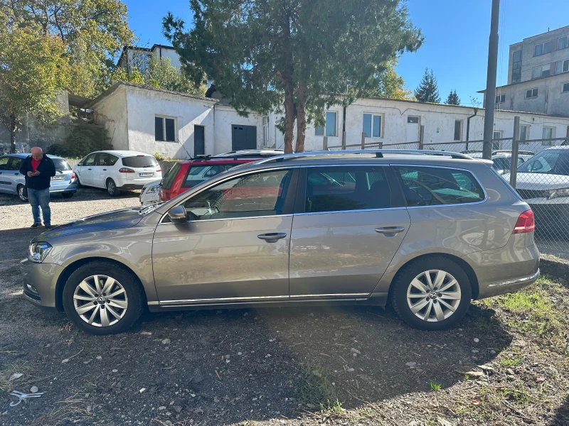 VW Passat 2.0 TDi, снимка 4 - Автомобили и джипове - 52226609