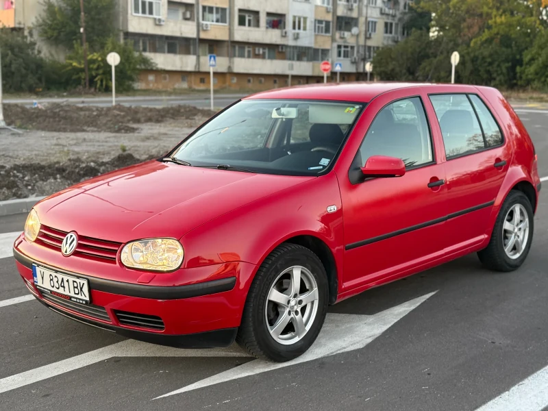 VW Golf 1.6 speshal , снимка 3 - Автомобили и джипове - 53013985