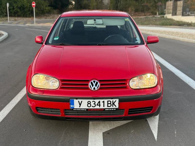 VW Golf 1.6 speshal , снимка 2 - Автомобили и джипове - 53013985