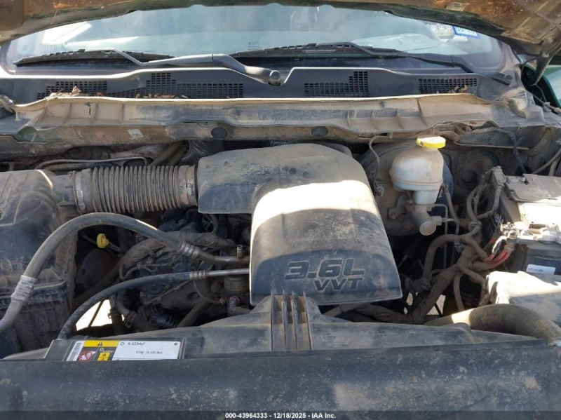 Dodge Avenger 3.6L V-6 DOHC, VVT, 305HP 4X2 Drive, снимка 16 - Автомобили и джипове - 53203920