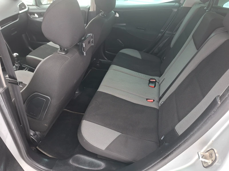 Peugeot 207 1.4 Клима Панорама топ, снимка 15 - Автомобили и джипове - 53445052
