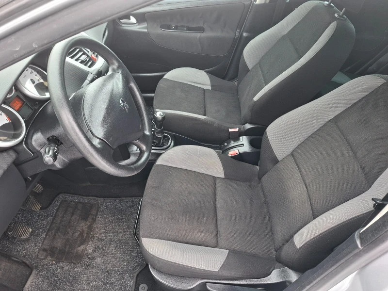 Peugeot 207 1.4 Клима Панорама топ, снимка 13 - Автомобили и джипове - 53445052