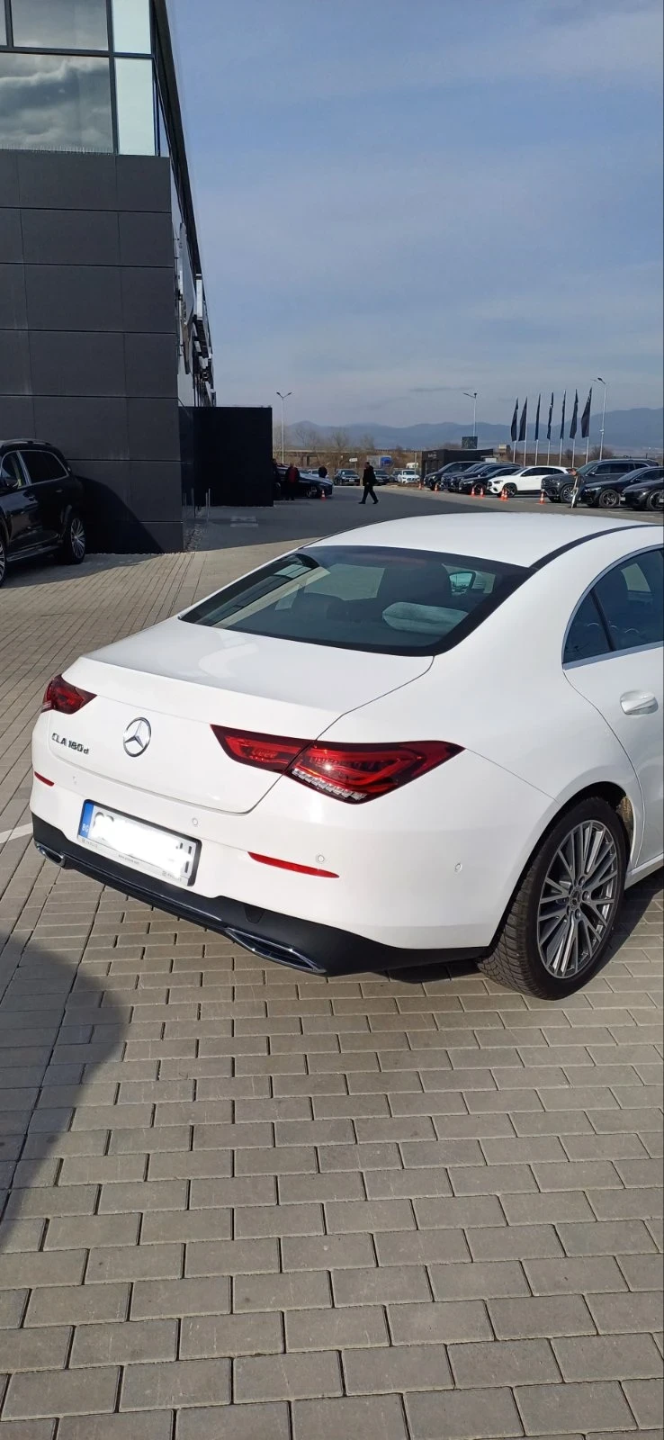 Mercedes-Benz CLA 180, снимка 7 - Автомобили и джипове - 49156251