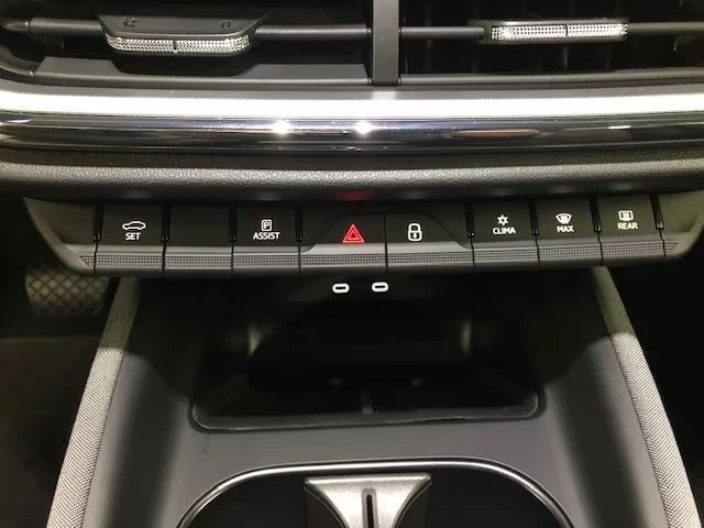 Skoda Enyaq 60/179HP/NAVI/MATRIX/CAM/ACC/CPLAY/DIGI/AMBI/246g | Mobile.bg   11