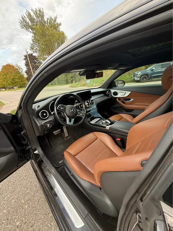 Mercedes-Benz C 300 ПОДГРЕВ* ПАМЕТ* КЕЙЛЕС* ПАНОРАМА* ДИГИТАЛНО ТАБЛО - изображение 4
