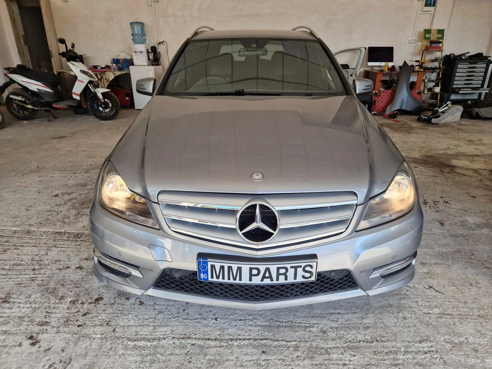 Mercedes-Benz C 350 V6 AMG F1 Face, снимка 1