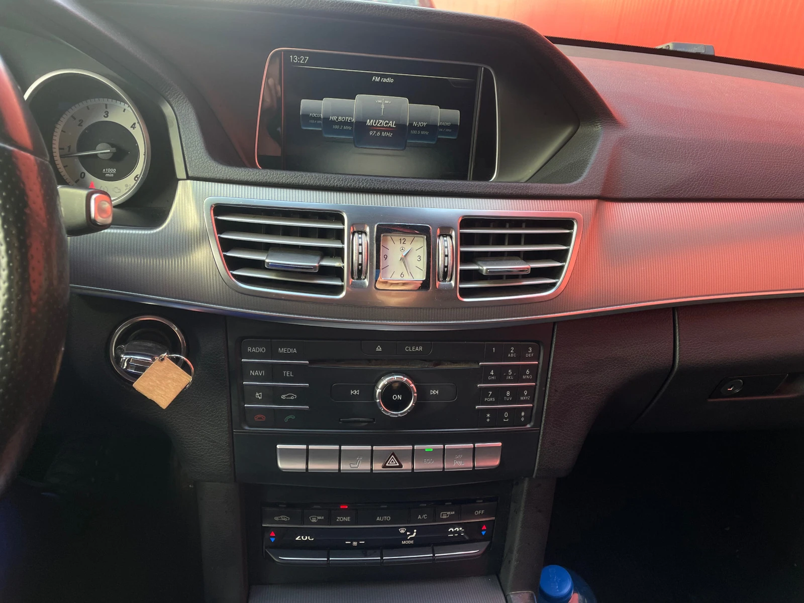 Mercedes-Benz E 220 CDI 4MATIC AVANTGARDE  | Mobile.bg   11