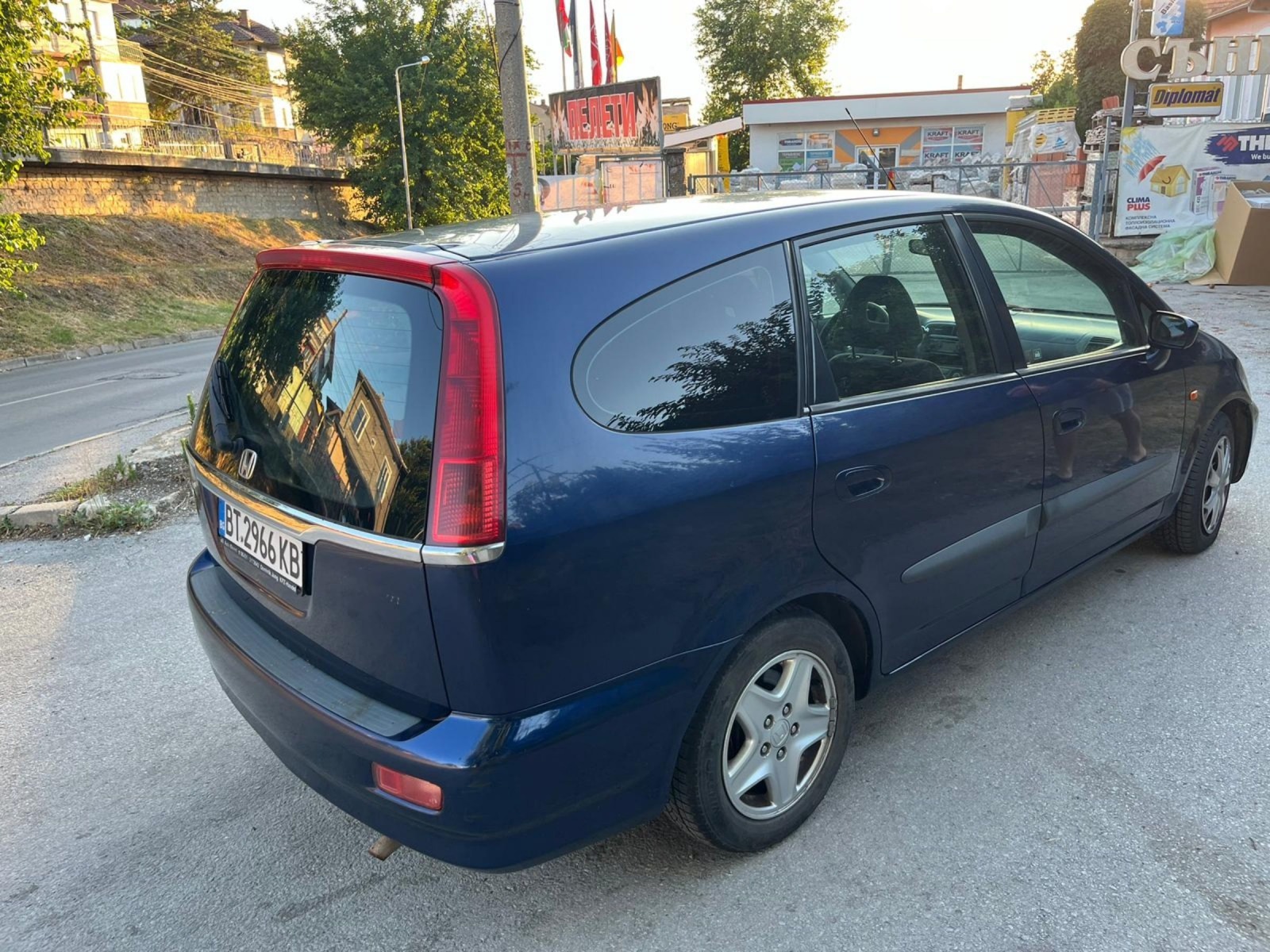 Honda Stream 2.0 Авт. ГАЗ 7м - изображение 6