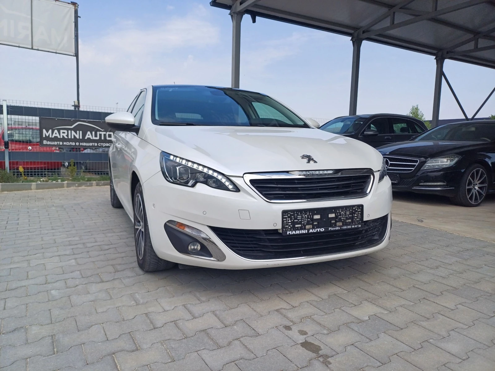 Peugeot 308 1.6 * * * Euro6b * * * panorama * * * facelift - изображение 2