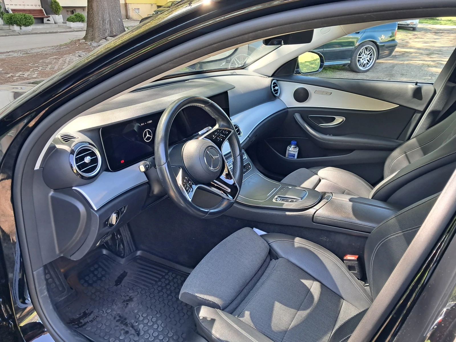 Mercedes-Benz E 200  - изображение 6