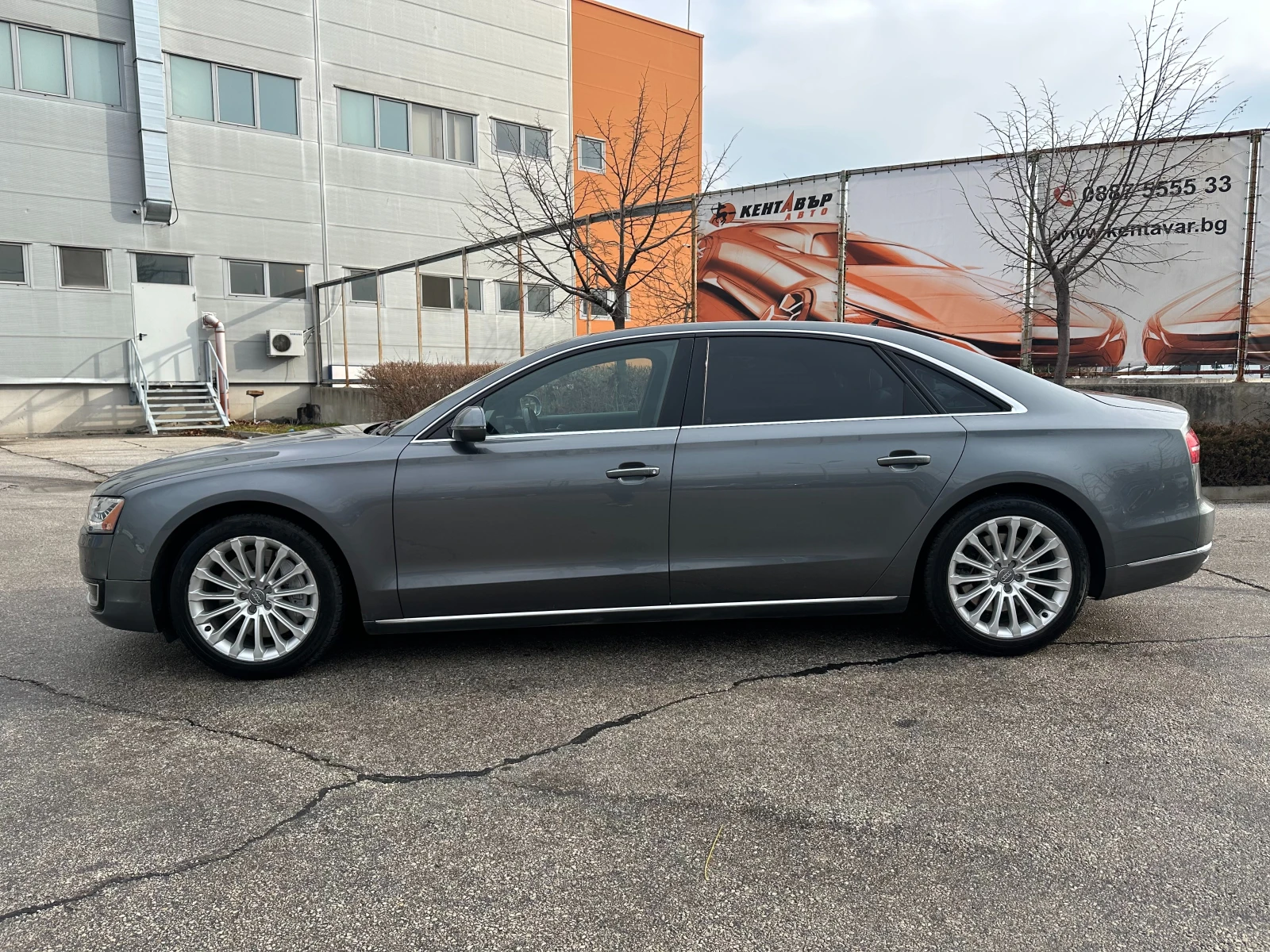 Audi A8 Long Matrix 3.0d 333 к.с. - изображение 2