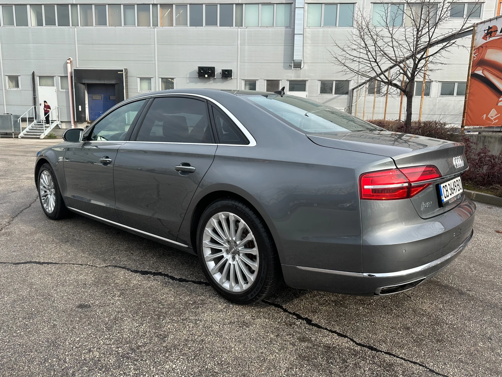 Audi A8 Long Matrix 3.0d 333 к.с. - изображение 3